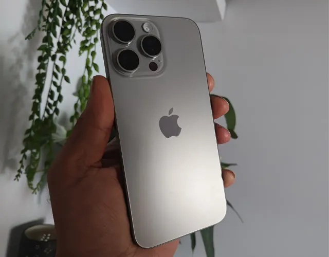 iPhone 15 Pro (128 GB)