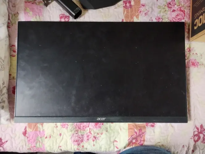Monitor Acer nitro 23:8 180hz