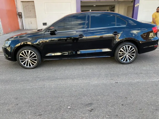 Volkswagen Jetta Comfortline 2.0 T.flex 8V 4P Tipt. 2014
