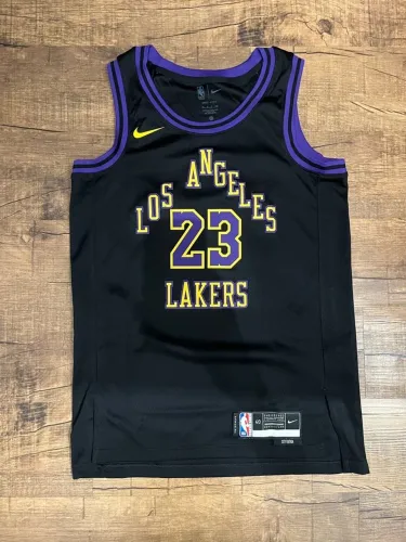 Camiseta Lakers nike preta James original