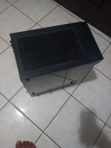 Gabinete e memória de notebook