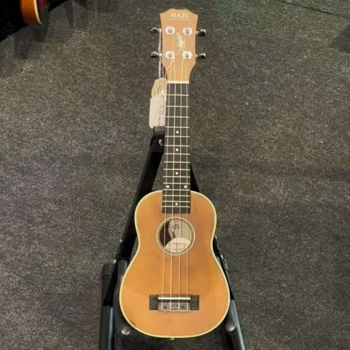 Ukulele Soprano Maju GUS-11BN Satin