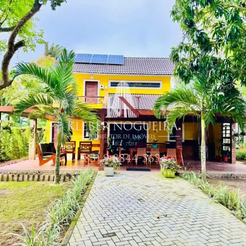 Linda Casa a venda no Condomínio Águas da Serra - Bananeiras - PB