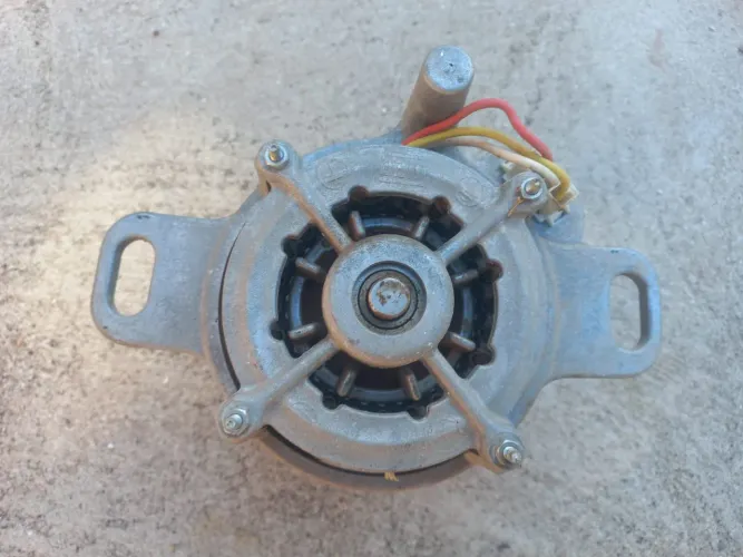 Motor máquina de lavar Electrolux