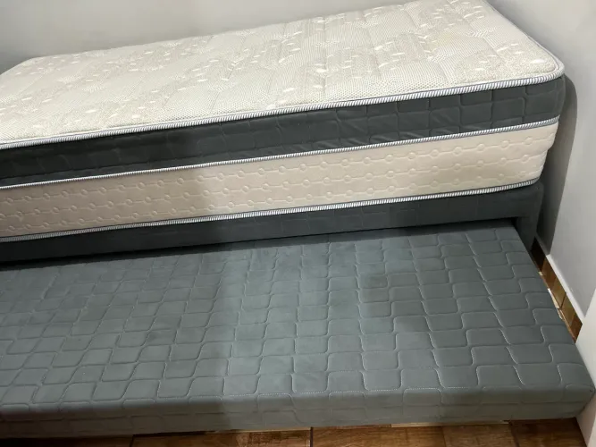 Cama box