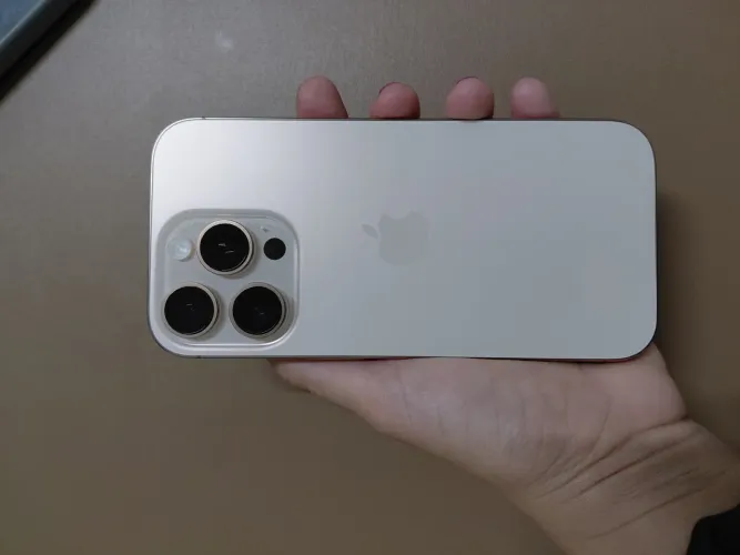 iPhone 16 pro