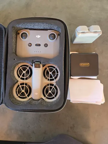 Drone Dji Neo fly more combo/3baterias/controle/bag/filtros ND