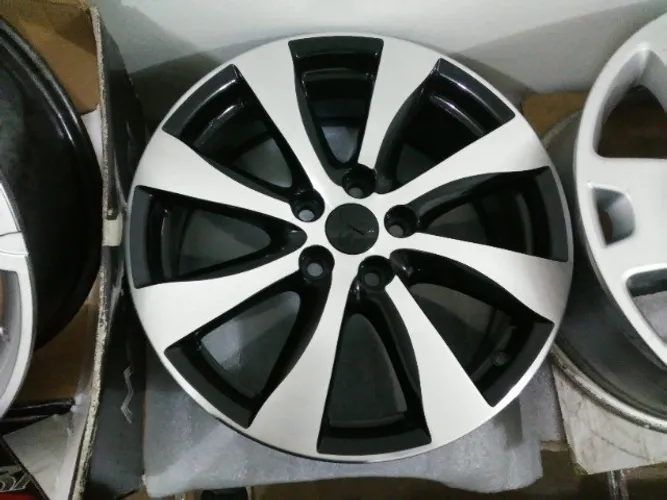 Rodas Aro 18 Usadas Mitsubishi Carro Modelo Lancer 5x114  Preta Diamantada JG149