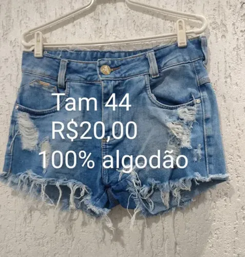 Lote com dois shorts jeans 44