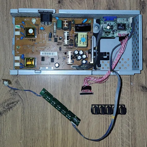 Placa Principal Monitor LG Flatron Mod. L1752S-SF