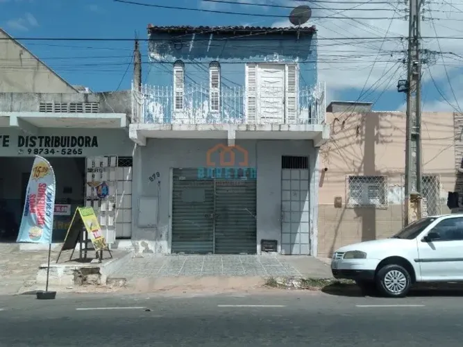 CÓD: 2843.  Ponto Comercial com Rua Correspondente para Venda no bairro Santo Antônio