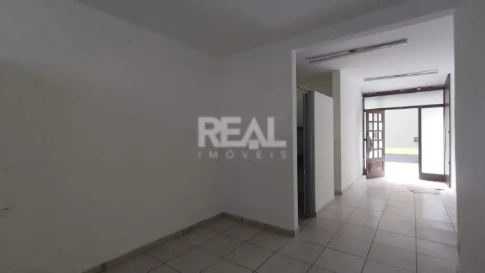 Loja à venda na Rua Conde de Linhares no bairro Cidade Jardim!