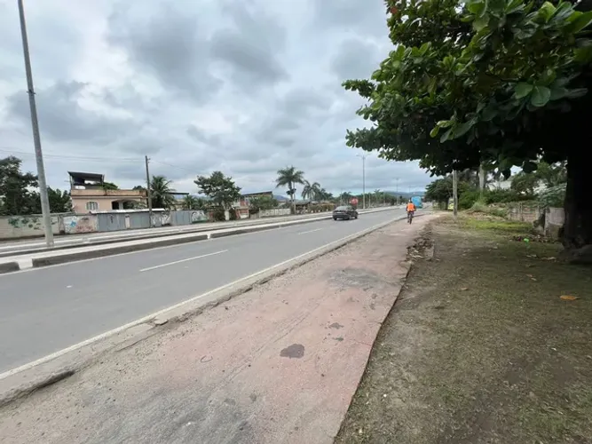 Terreno comercial 500m² ac carro e parcelo avenida das Américas recreio dos bandeirantes