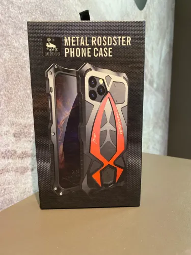 capa de telefone Metal Rosdster S24 ultra
