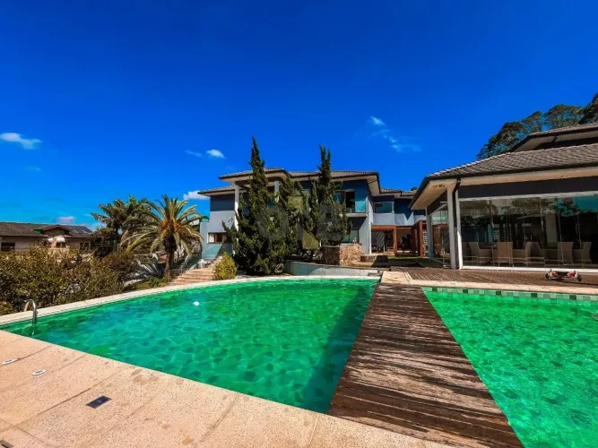 Casa com 7 dormitórios, sendo 7 suítes para venda - Granja Viana - Cotia - SP