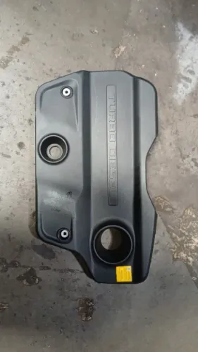 Tampa do motor Toro diesel 2023...