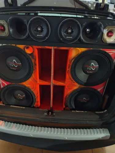 Vendo ou troco som automotivo e pc gamer pego iphone no negócio tbm