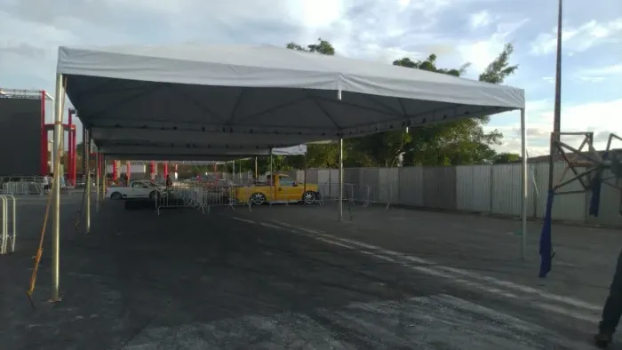 Alugue Tendas para festas e eventos corporativos - Proteção e estilo.