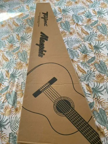 Violão Tagima Memphis (autografado)