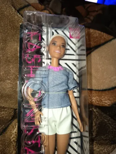 Barbie feshionistas