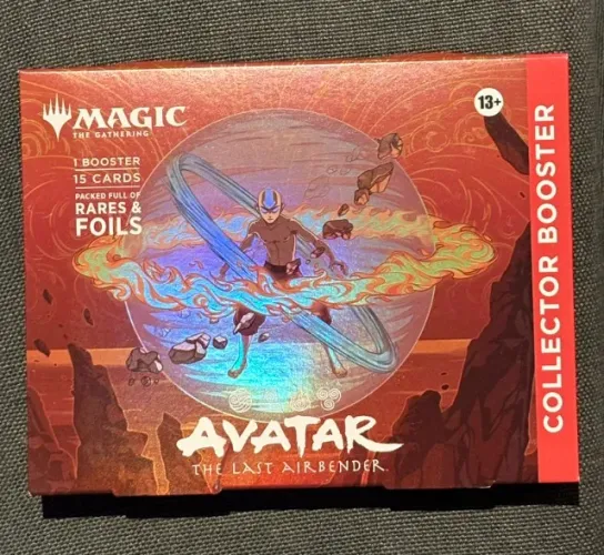 Magic the Gathering Avatar Collector Booster, com cartas FOILS e RARAS garantidas