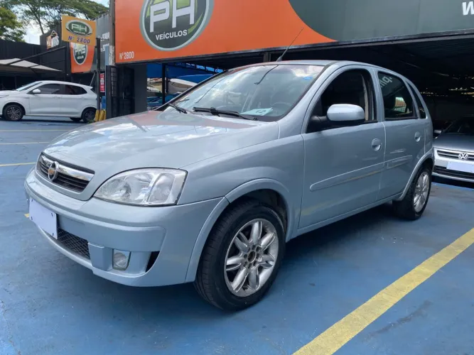 Chevrolet Corsa Hatch MAXX 1.4 - 4P - 2012