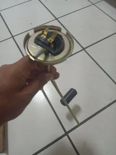 Automotivo Boia pescador combustível