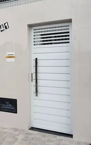 Fabricamos Portão social em alumínio sob medida  a partir de $130.00 o kilo 