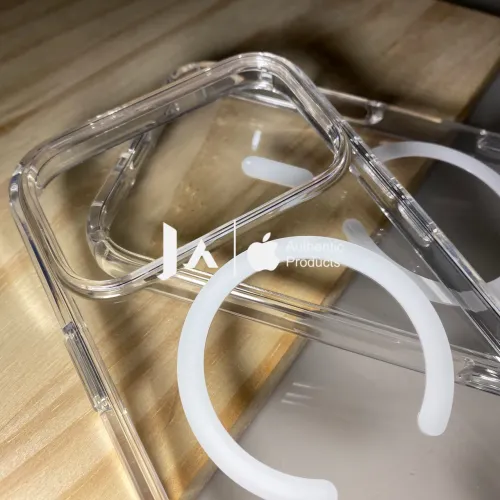 Case acrílica MagSafe 17pro