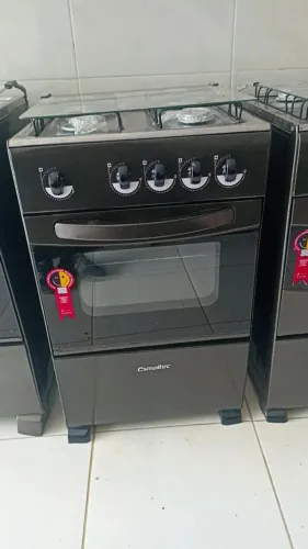 Fogão Esmaltec com 4 bocas e forno