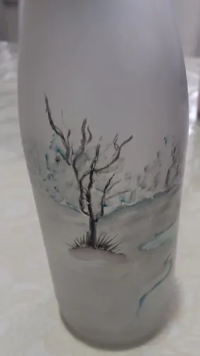 Vaso decorativo com pintura de paisagem de inverno