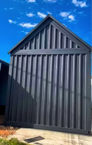 VENDO CHALÉ COM BANHEIRO 