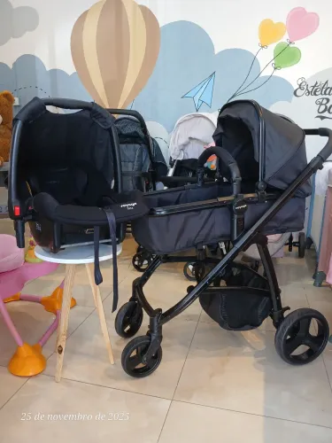 Kit carrinho Moises com bebê conforto 