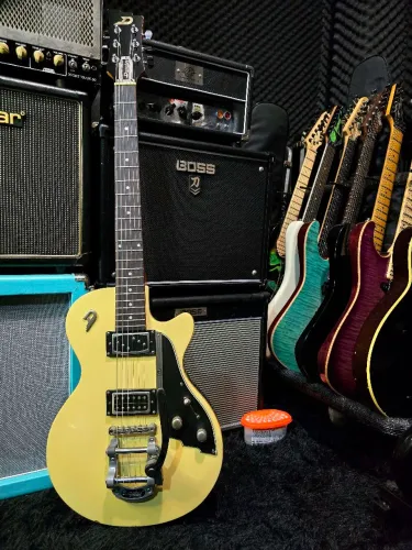 Duesenberg Starplayer Special /ñ Gibson les paul epiphone prs suhr fender ibanez gretsch 