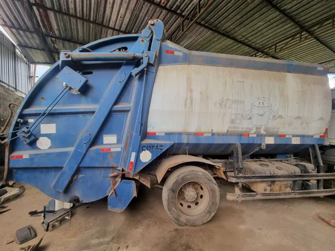 Compactador de lixo de 15.000 L Copac