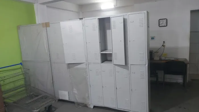 ROUPEIROS VESTIARIO, ARMARIOS E MUITO MAIS. CHAME ZAP 71- *
