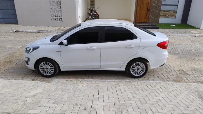 Ford KA 1.5 Sedan Titanium 12V Flex 4P Aut. 2019