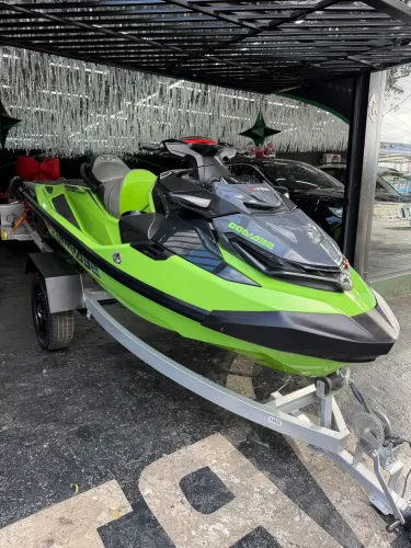 Sea doo rxt-x 300 hp ( 115 horas )