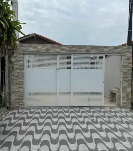 - Casa no Parque Vitória