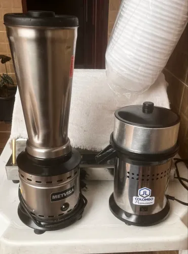 Liquidificador e centrifuga industrial