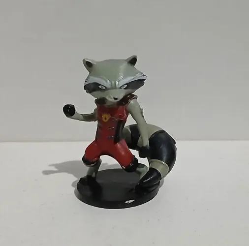 BONECO MINIATURA ORIGINAL MARVEL GUARDIÕES DA GALAXIA ROCKET RACCOON