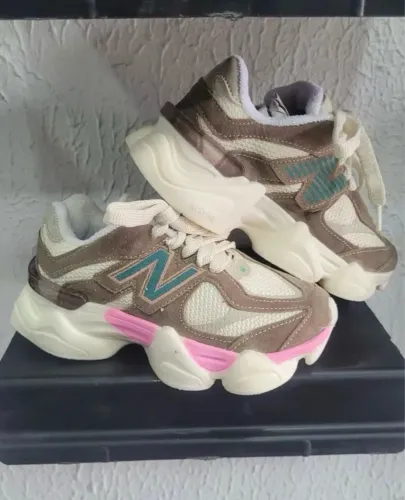 Tênis New Balance -  linha premium 