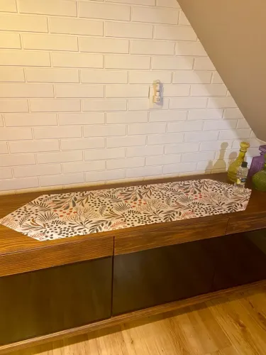 Corredor de Mesa Nova importado dos Istambul 