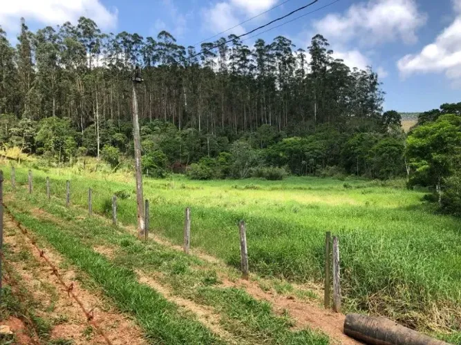 Chácara 2.500 m2 - Jacareí prox fazenda harmonia