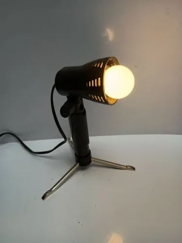 Luminária Tripé Vintage