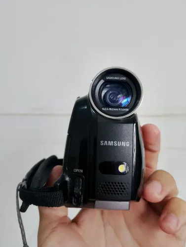 Filmadora Samsung antiga 