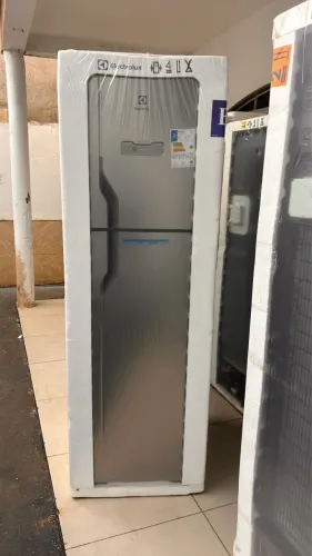 Geladeira 400 litros FOSS FREE eletrolux
