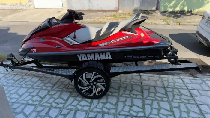 Jetski Yamaha  3 lugares aceito moto