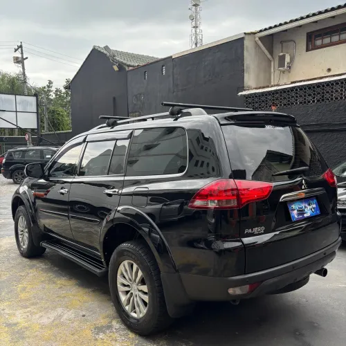 Pajero Dakar HPE 3.2 Diesel AUT 4x4 ano 2016