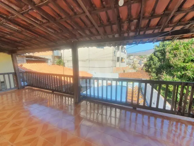 Casa à venda, 3 quartos, 1 suíte, 2 vagas, Esplanada
